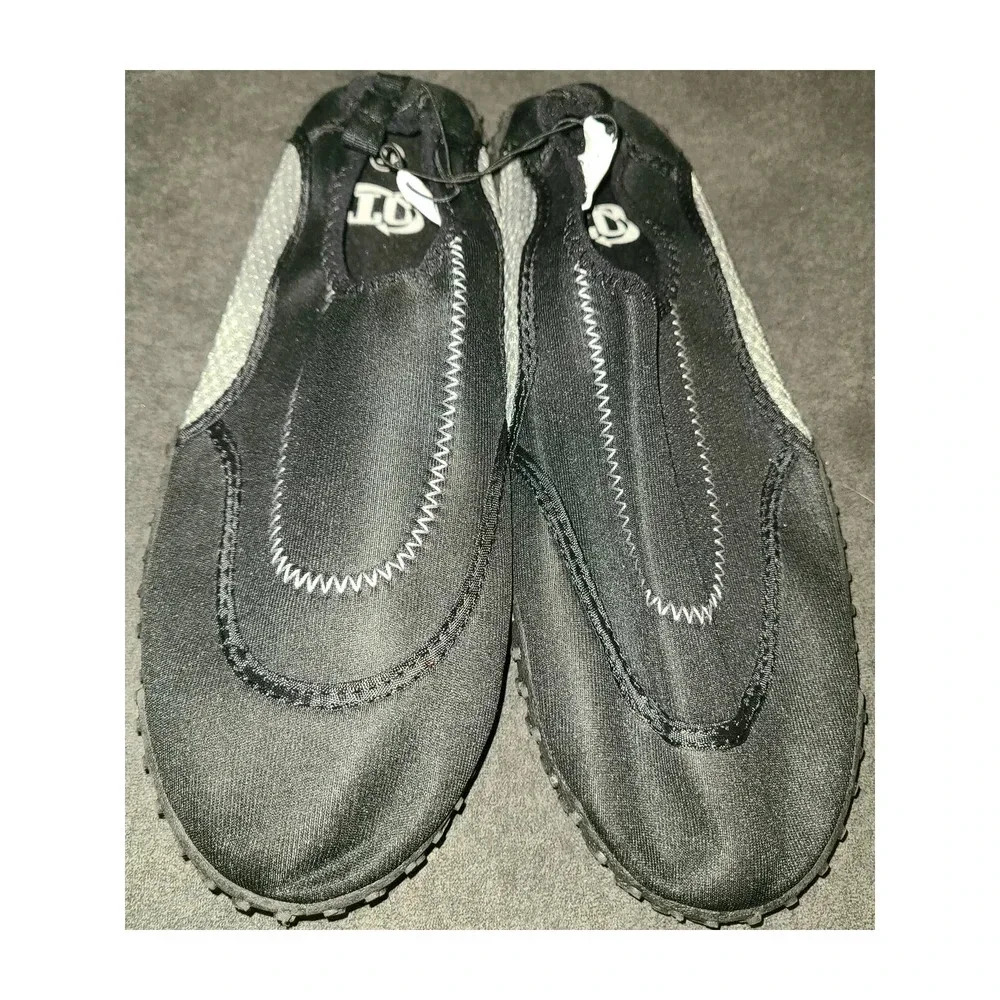 OT Revolution Mens Black/Silver Mesh Slip-On Comfortable Swim Shoes Size 10 (DD)
